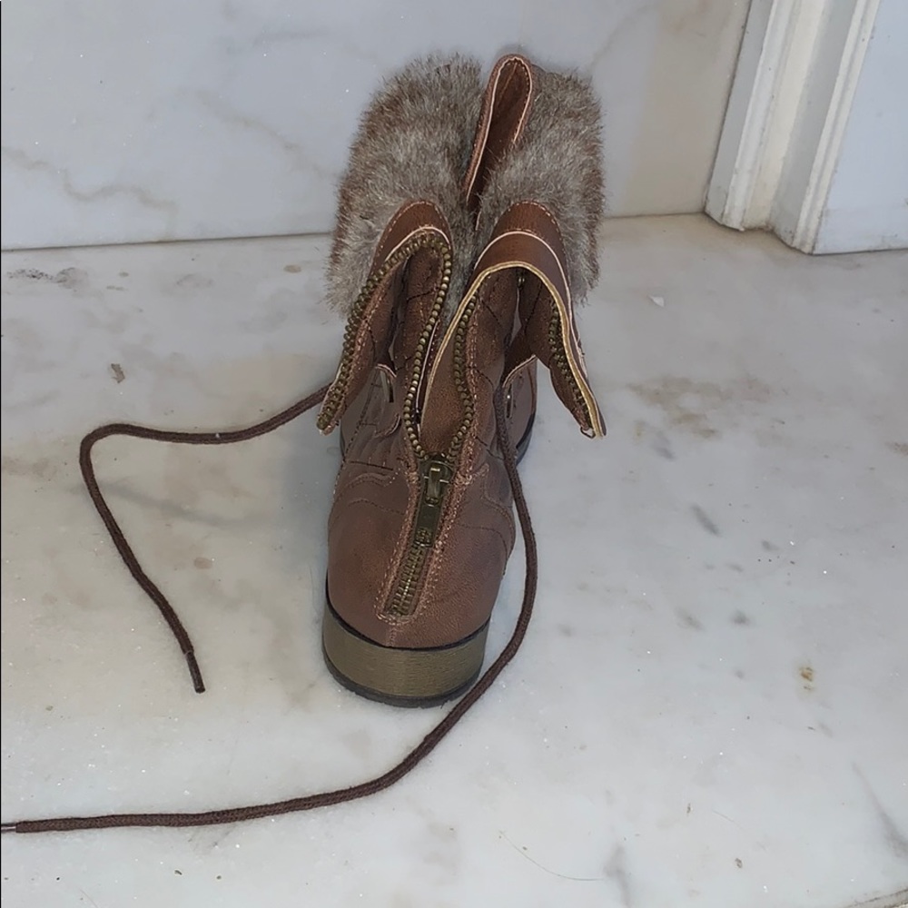 Booties - Picture 3 of 4